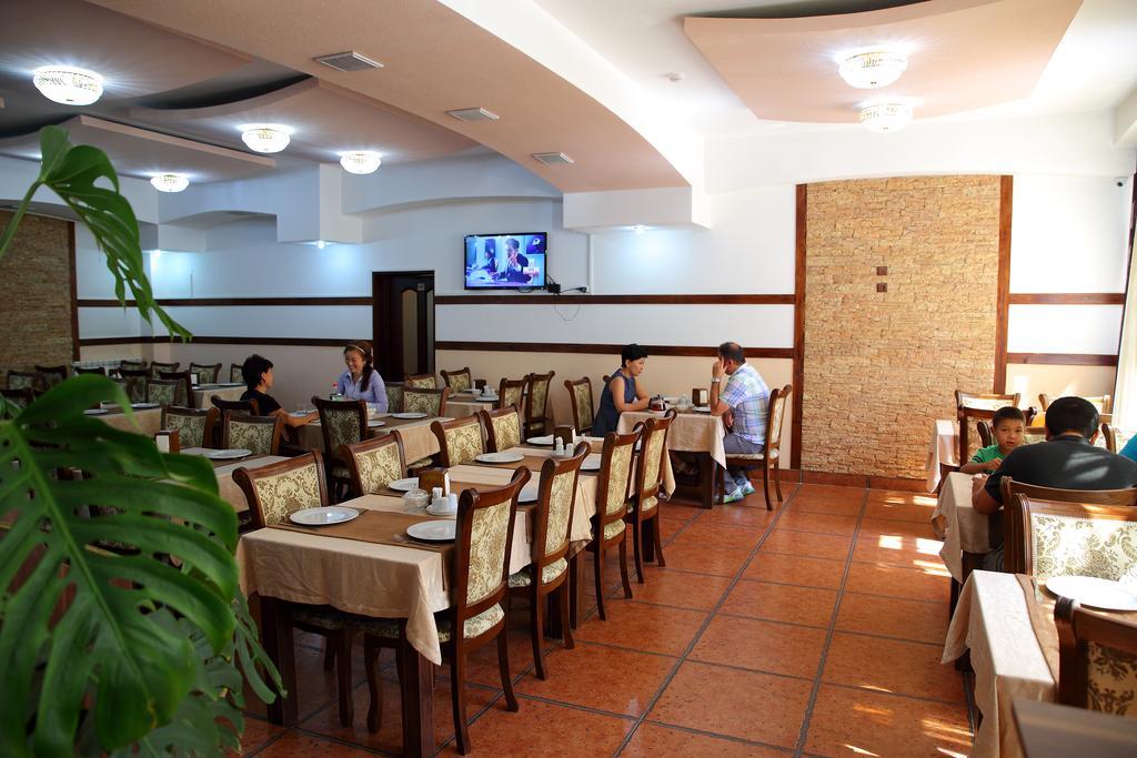 Bishkek Villa Hotel Esterno foto